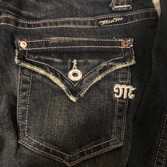 Miss Me Classic Jeans - Picture 5 of 8
